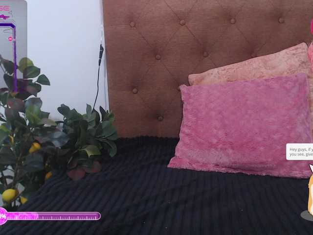 Live sex webcam photo for Krysstal-tay #278171195