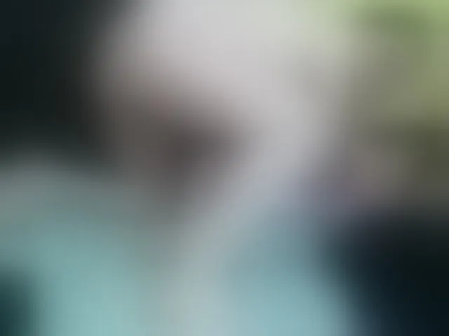 Live sex webcam photo for KrystalAdams #292639700