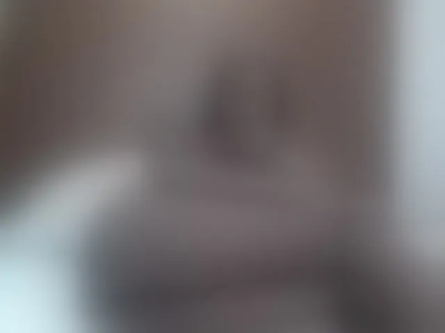 Live sex webcam photo for KrystalMilani #293625640