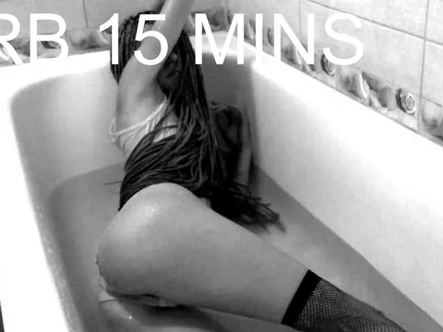 Live sex webcam photo for KrystalSexxx #291364248