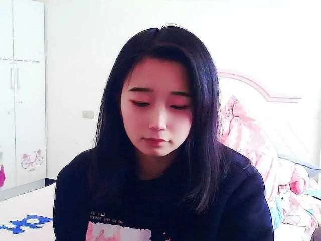 Live sex webcam photo for Kumamong #271838311