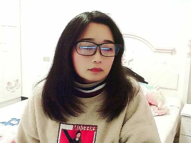 Live sex webcam photo for Kumamong #271954193