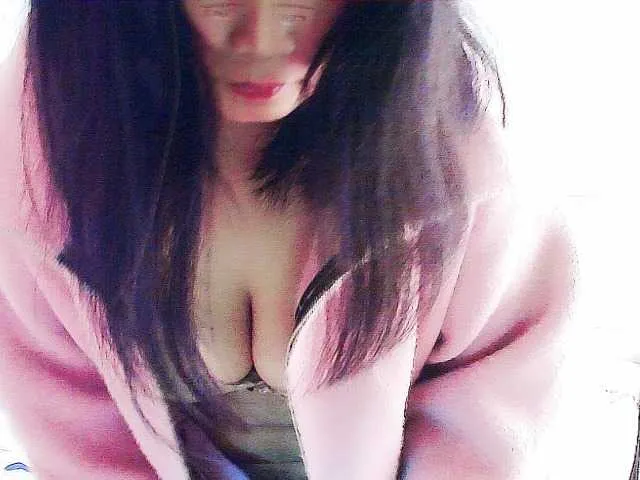 Live sex webcam photo for Kumamong #272915712