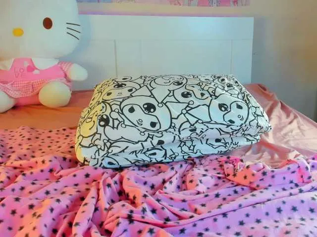 Live sex webcam photo for Kuraii #290778667