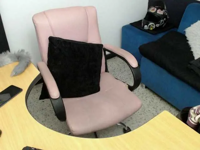 Live sex webcam photo for Kuromi-chang #292172450