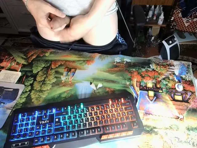 Live sex webcam photo for Kvazar2103 #291792207