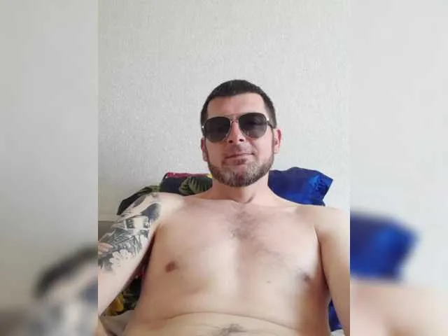 Live sex webcam photo for Kvv333a #291547455