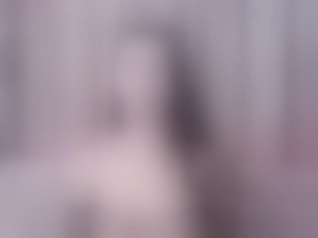 Live sex webcam photo for KyaraVale #294059820