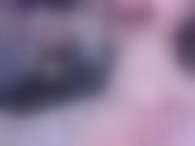 Live sex webcam photo for KyaraVale #294177360