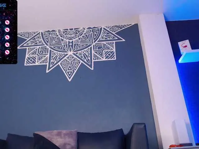 Live sex webcam photo for KylianMina #277355698