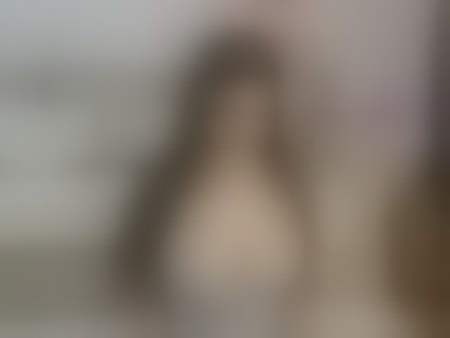 Live sex webcam photo for KylieElise #293919037