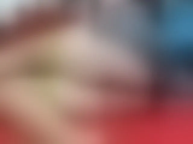 Live sex webcam photo for KyliePage1 #293725579