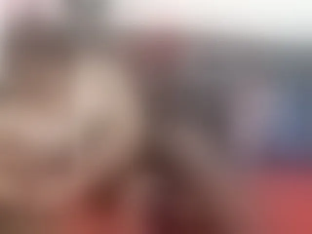 Live sex webcam photo for KyliePage1 #294077856