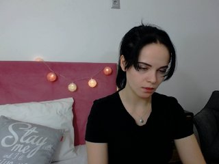 Live sex webcam photo for KylieTop #215013834