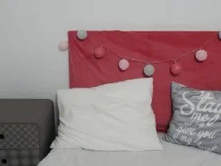 Live sex webcam photo for KylieTop #223726764