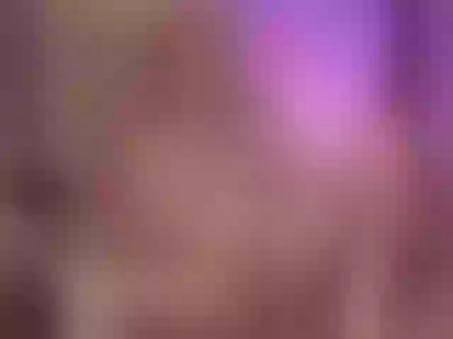 Live sex webcam photo for KyraCase #291322297