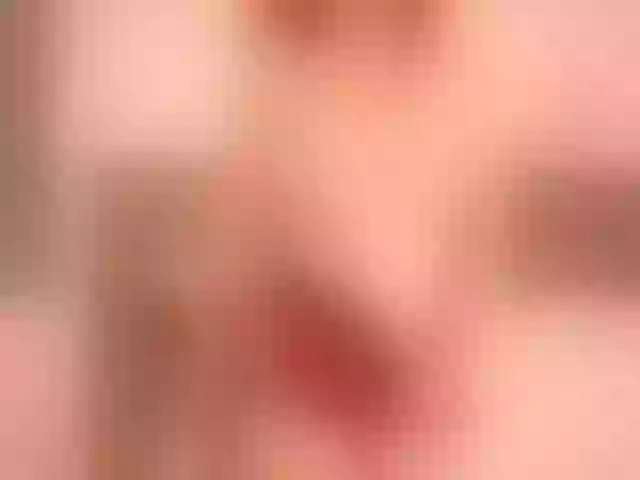 Live sex webcam photo for KyraCase #291584132
