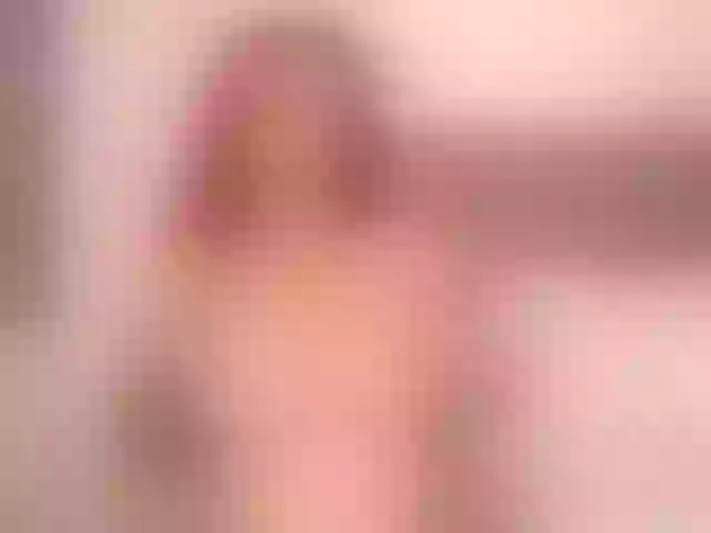 Live sex webcam photo for KyraCase #291785847