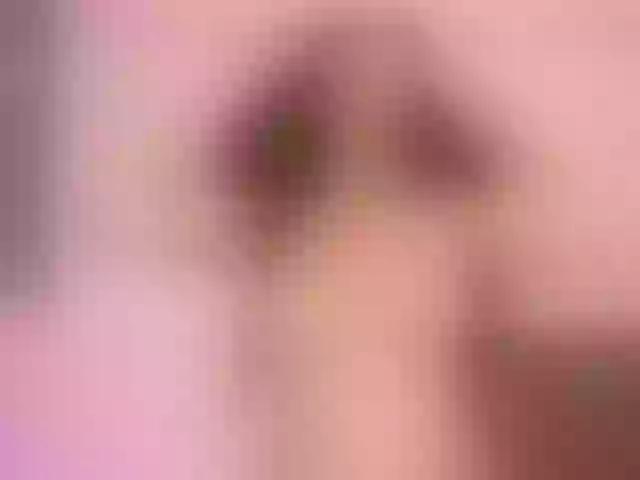 Live sex webcam photo for KyraCase #292071385