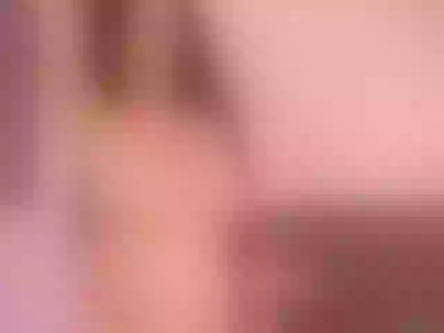 Live sex webcam photo for KyraCase #292076466