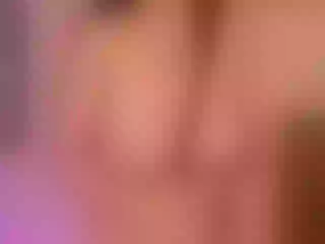 Live sex webcam photo for KyraCase #292092637