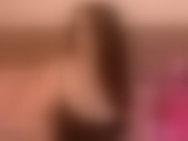 Live sex webcam photo for KyraCase #294098699