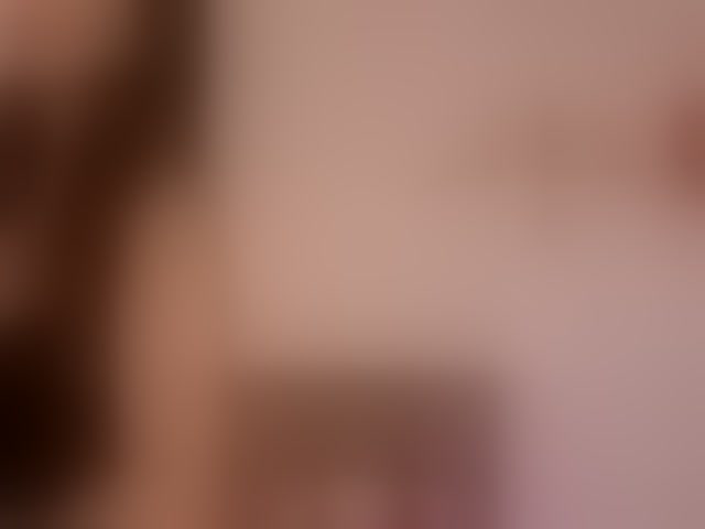 Live sex webcam photo for KyraCase #294143204