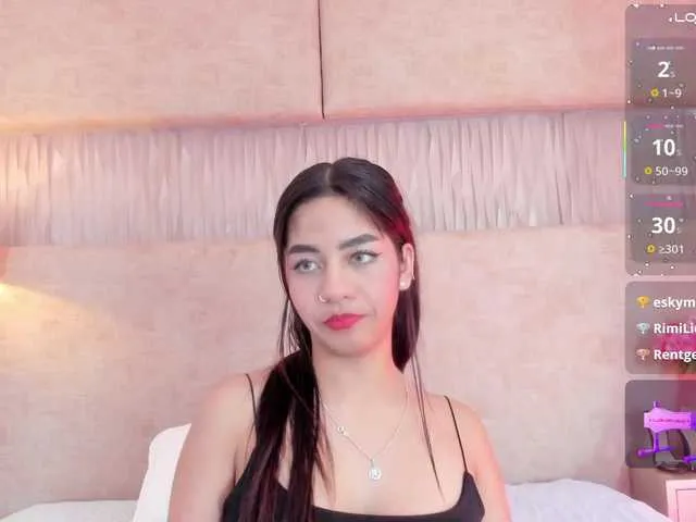 Live sex webcam photo for Kyraaa #292085051