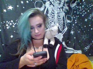 Live sex webcam photo for KyrstyVulgar #200647059