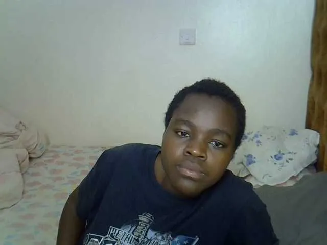 Live sex webcam photo for L-isa #292126192