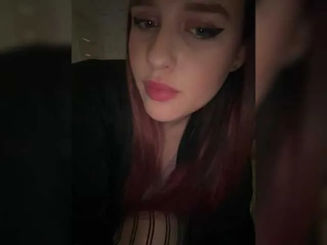 Live sex webcam photo for L0lly-D0lly #291581928