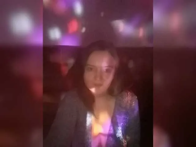 Live sex webcam photo for L0ren #273068905