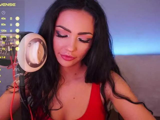 Live sex webcam photo for LADYCharmer #291357413