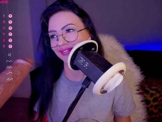 Live sex webcam photo for LADYCharmer #293225023