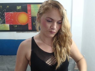 Live sex webcam photo for LATINSEXHOT #217150304