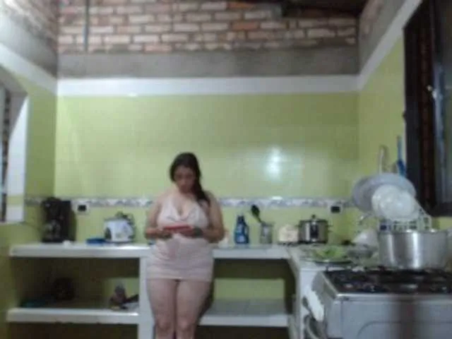 Live sex webcam photo for LAURA-CRAIZY #275794090