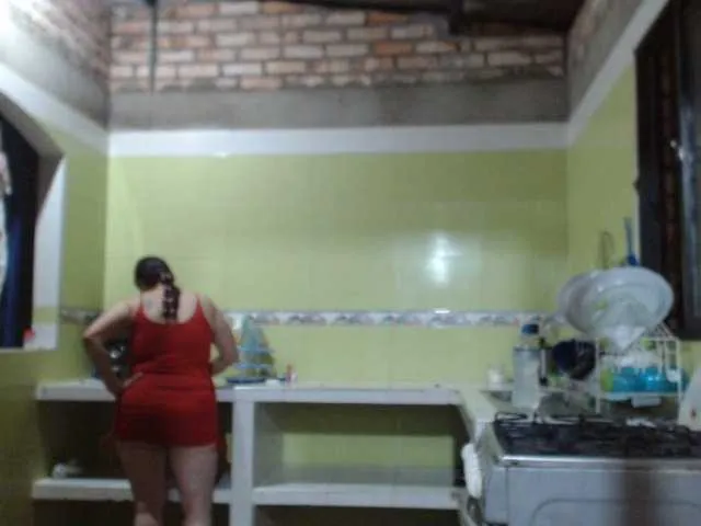 Live sex webcam photo for LAURA-CRAIZY #276083392