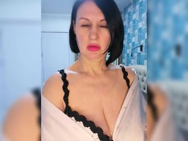 Live sex webcam photo for LED1-N #290649866