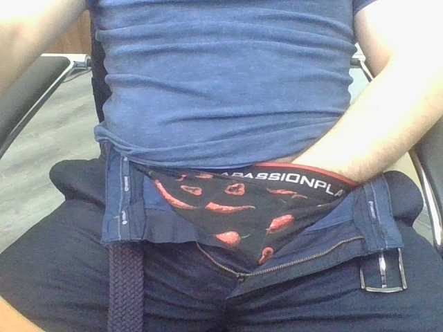 Live sex webcam photo for LEPOoloLEPO1 #291226637