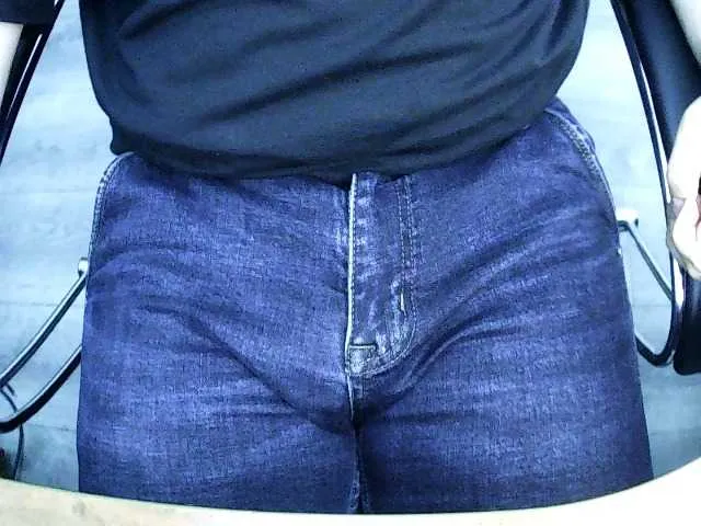 Live sex webcam photo for LEPOoloLEPO1 #291887996