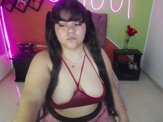 Live sex webcam photo for LETTY-BBW #273280728