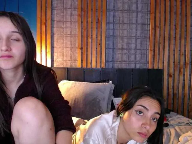 Live sex webcam photo for LEXA-JOIS #276380479