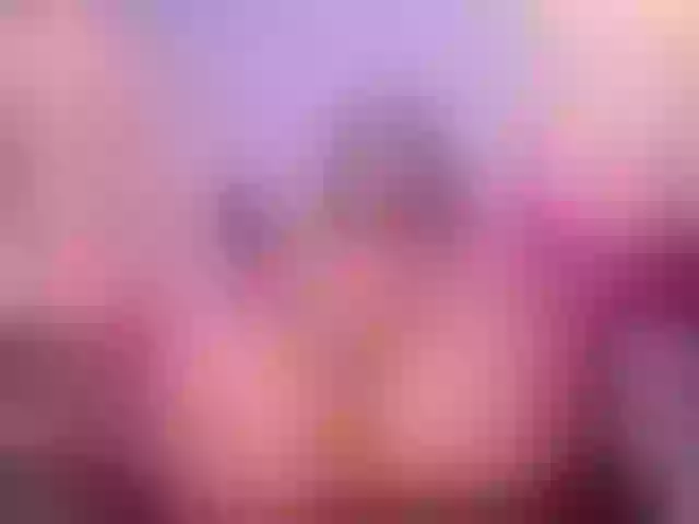 Live sex webcam photo for LIAMKINGXX #277238385