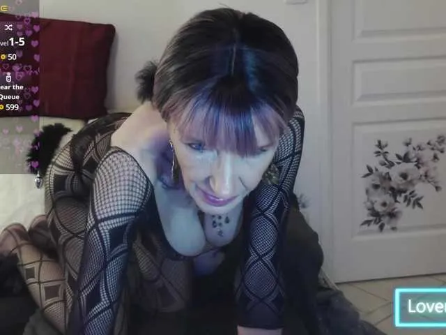 Live sex webcam photo for LISACAM2CAM #290547572