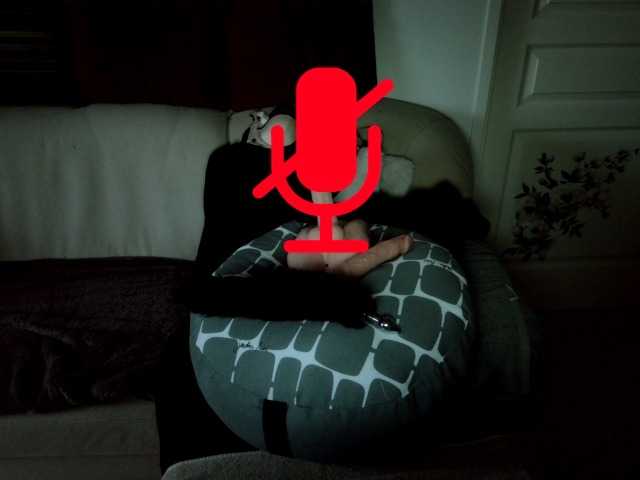 Live sex webcam photo for LISACAM2CAM #292072953