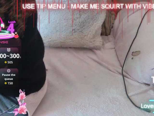 Live sex webcam photo for LISACAM2CAM #292361480