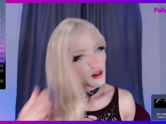 Live sex webcam photo for LISACONNOR #276836411