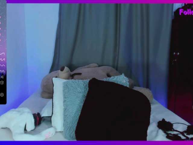 Live sex webcam photo for LISACONNOR #277330916