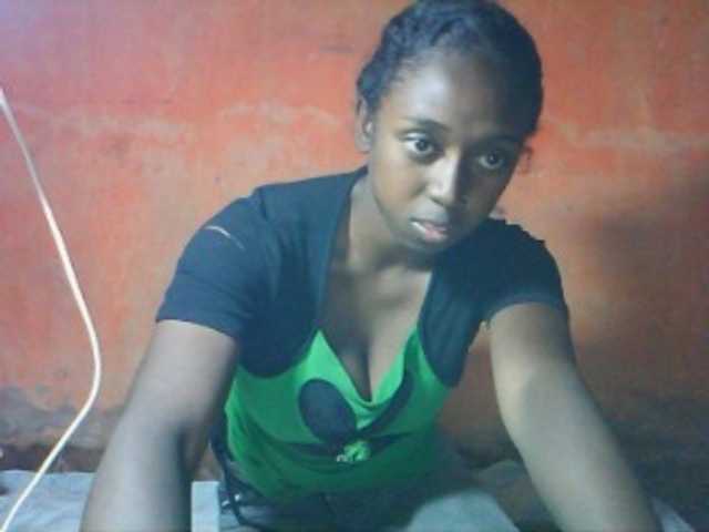 Live sex webcam photo for LITTLEQUEEN3 #291740924