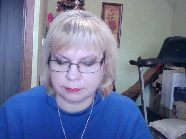 Live sex webcam photo for LOLA88888 #271827789